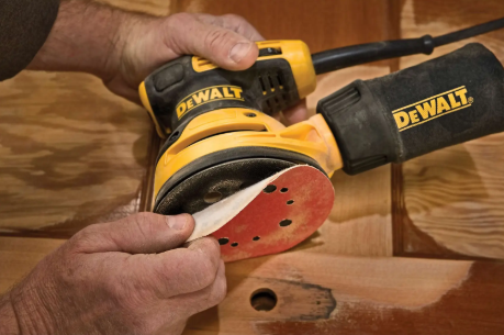 LIJADORA ROTORBITAL 280W 125MM DWE6423 DEWALT