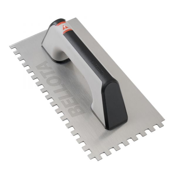 PEINE DIENTE CASTILLO CON MANGO BIMATERIAL BELLOTA