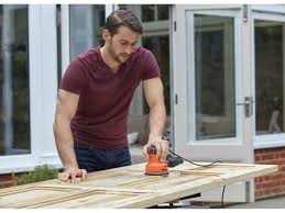 LIJADORA ROTORBITAL 230W BLACK+DECKER