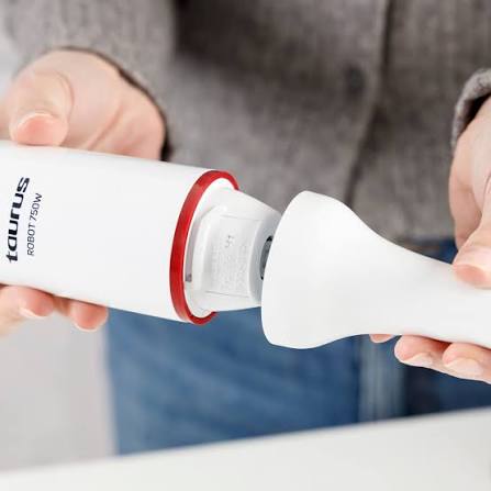 BATIDORA DE MANO TAURUS 750W