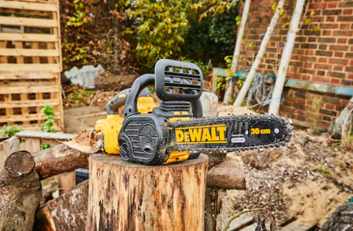 MOTOSIERRA XR 18V / Largo de espada 30CM, 1bat 5Ah + Cargador , DCM565P1-QW, DeWALT