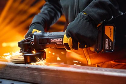 MINI-AMOLADORA McLaren XR 18V 125mm CARGADOR+2BAT5Ah, DCG45MP2T-QW, DeWALT