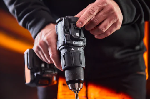 TALADRO PERCUTOR McLaren XR 18V 90Nm CARGADOR+2BAT5Ah, DCD86MP2T-QW, DeWALT