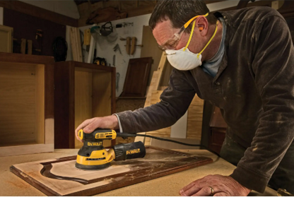 LIJADORA ROTORBITAL 280W 125MM DWE6423 DEWALT