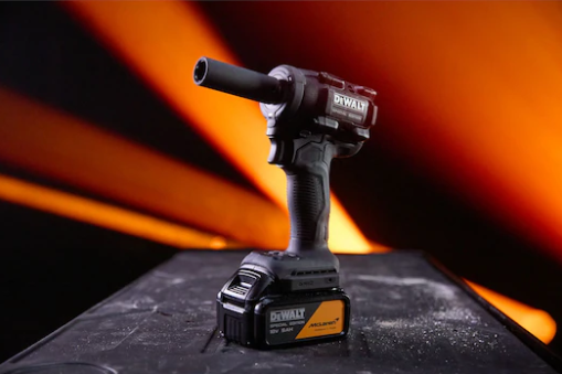 LLAVE IMPACTO McLaren XR 18V 1/2" 406Nm CARGADOR+2BAT5Ah, DCF92MP2T-QW, DeWALT
