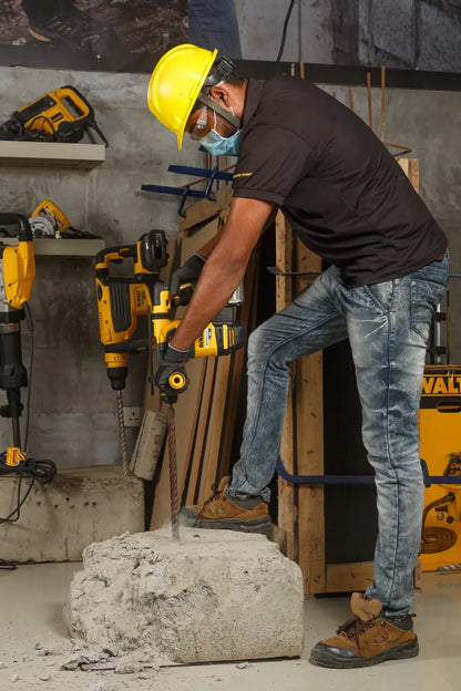 MARTILLO ELECTRONEUMATICO SIN ESCOBILLAS XR 18V SDS-PLUS SIN CARGADOR/BATERIA DEWALT